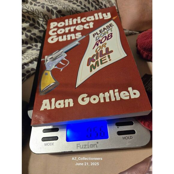 Politically correct guns by Alan Gottlieb - merrill press - isbn 093783168 - Picture 8 of 8